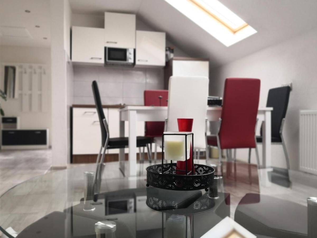 House Boketto Hotel Кореница Екстериор снимка