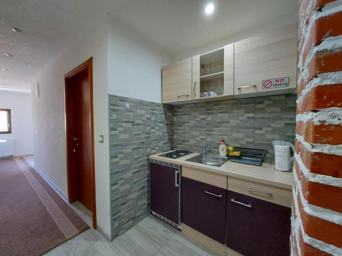 House Boketto Hotel Кореница Екстериор снимка