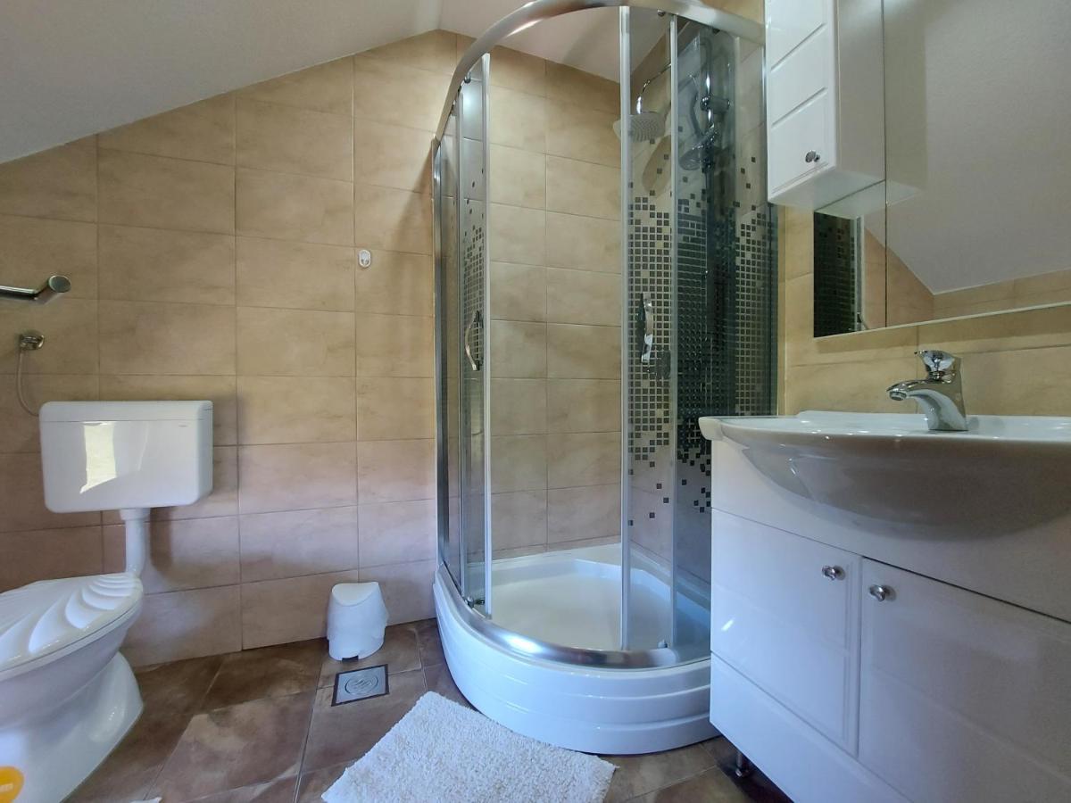 House Boketto Hotel Кореница Екстериор снимка