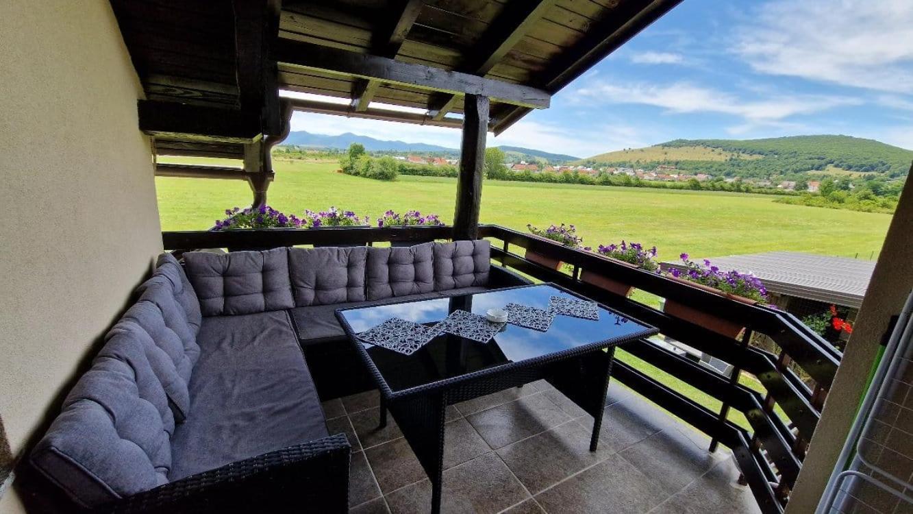 House Boketto Hotel Кореница Екстериор снимка
